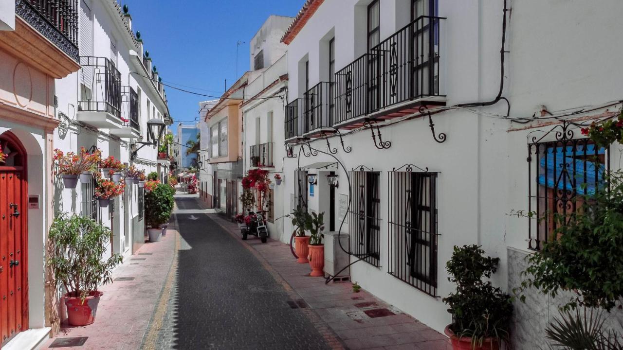 Seaclub Suites Estepona By Roomservices 외부 사진