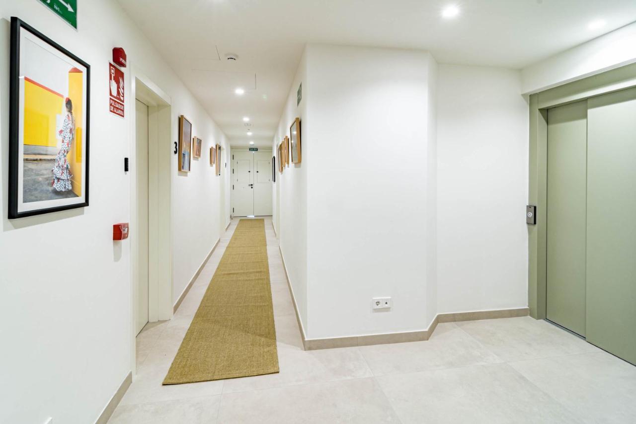 Seaclub Suites Estepona By Roomservices 외부 사진