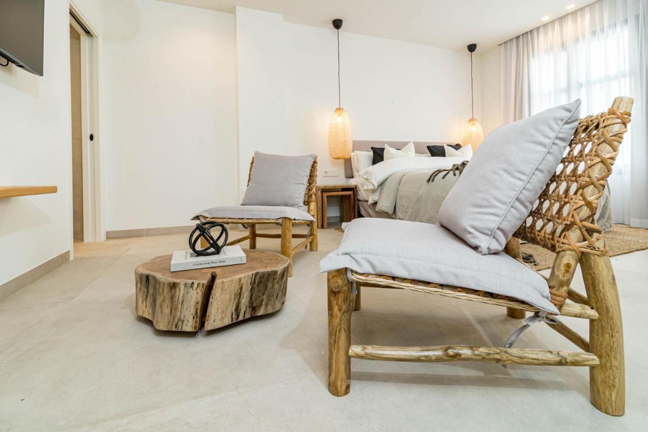 Seaclub Suites Estepona By Roomservices 외부 사진