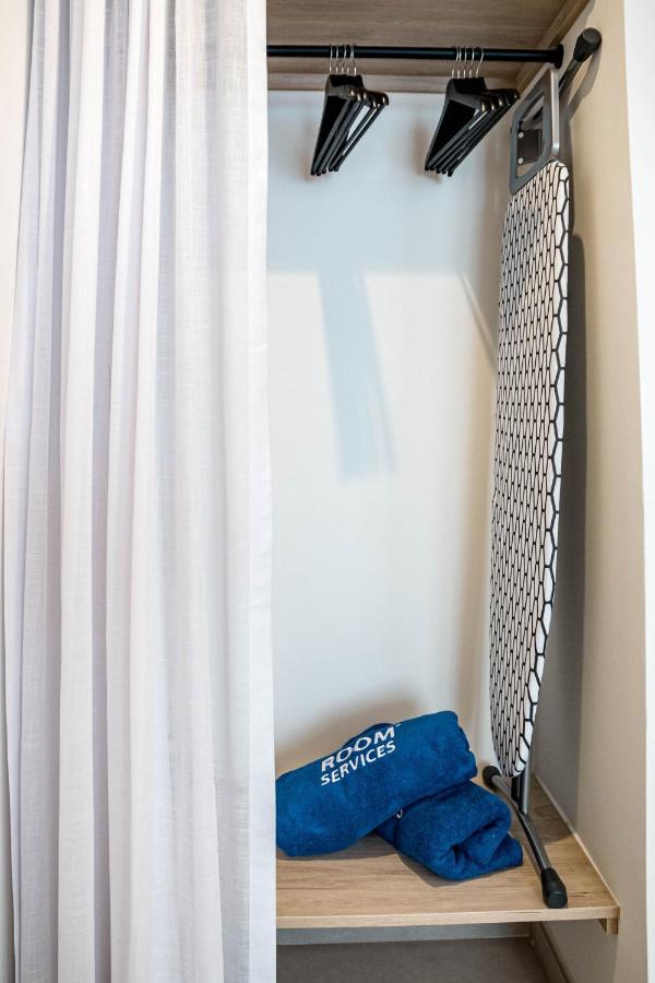 Seaclub Suites Estepona By Roomservices 외부 사진